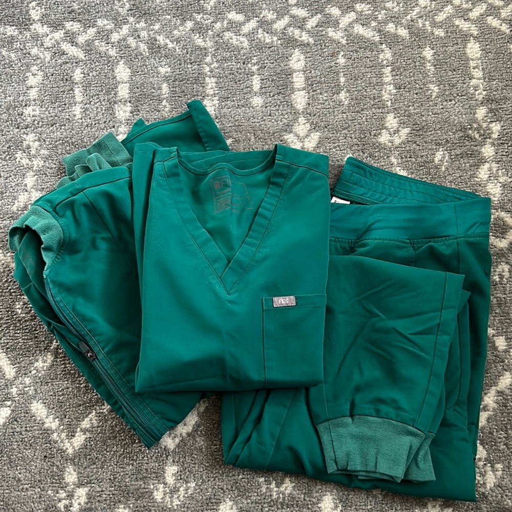 FIGS Scrubs